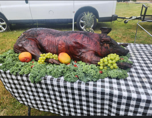 Small BBQ roasting pig